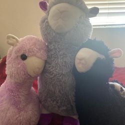 3 Llama Plushy Stuffed Animals 