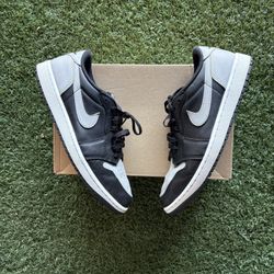 Jordan 1 Low “OG Shadow”
