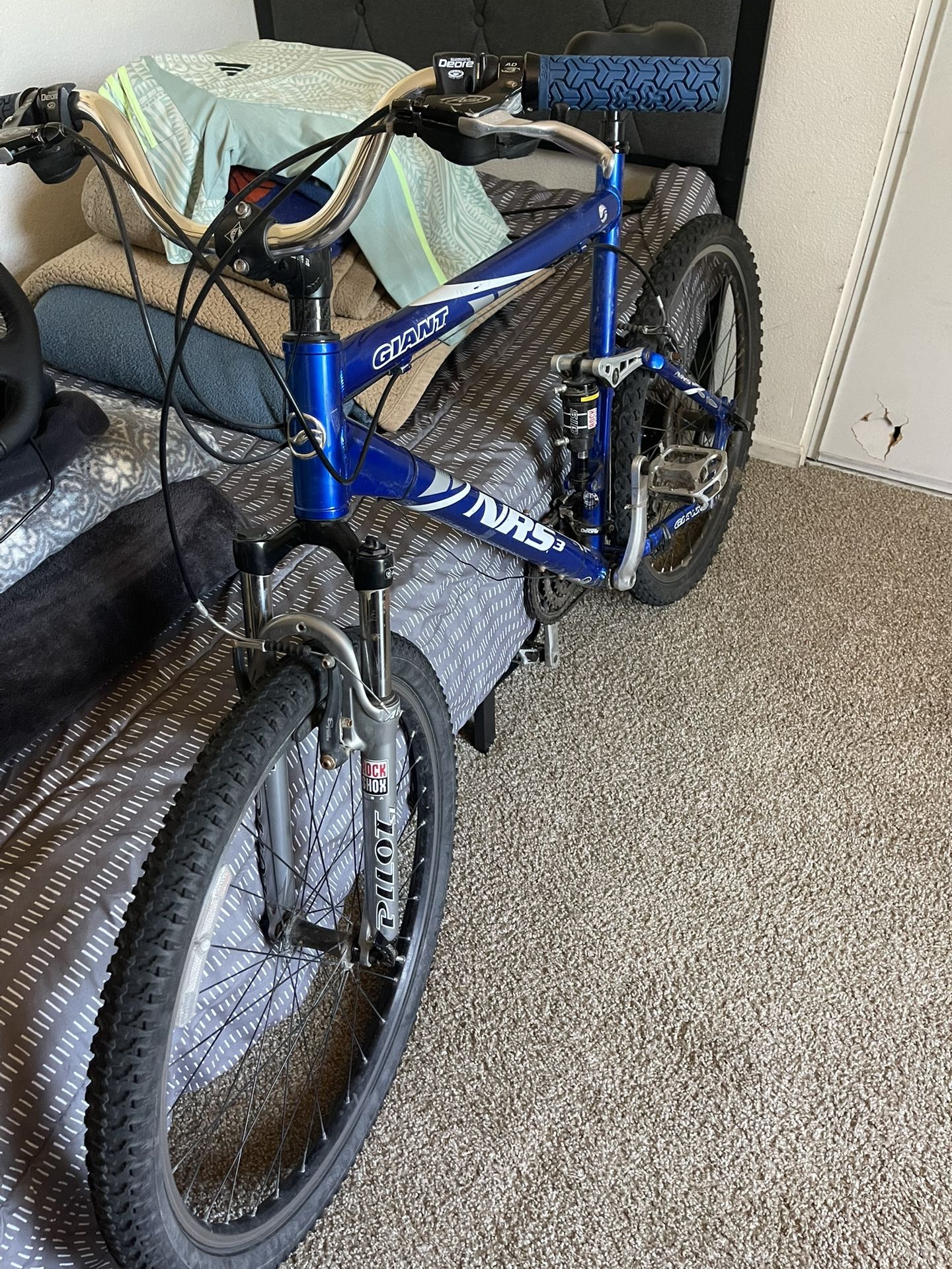 Giant NRS 3 Mountain Bike