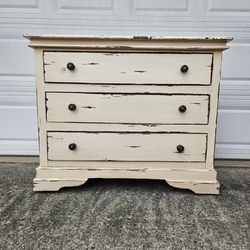 Rustic Farmhouse 3 Drawer Chest Of Drawers / Dresser 