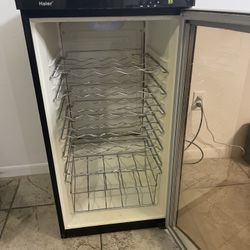 Fridge Wine / Refrigerador Para Vinos (38,5 In X 20 In)