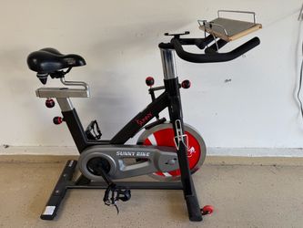 Sunny Health & Fitness SF-B1002 Exercise Bike