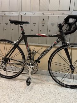 TREK 5200 (CARBON BIKE)…