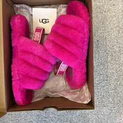 UGG Hot Pink Fluff Yeah Slippers. US Women’s 6