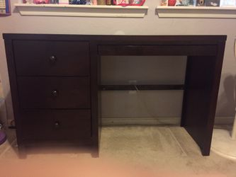 Study table -cherry