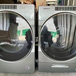 Like New Front Load Washer/Dryer W Warranty! Free Delivery