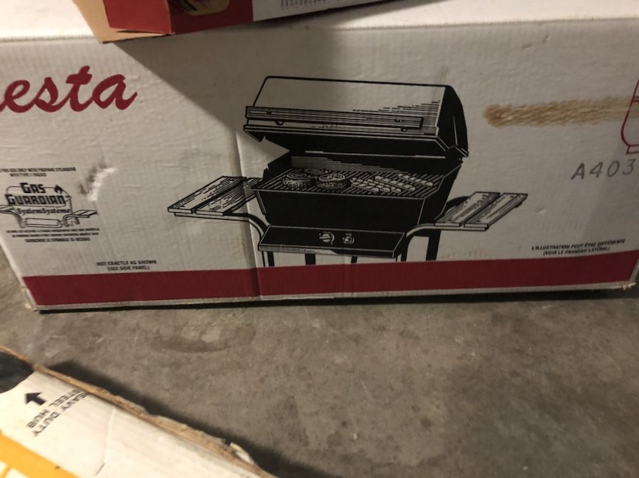 Asador de gas,microondas y dolly