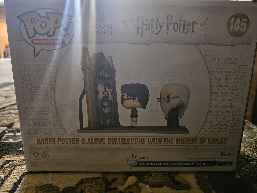 Harry Potter& ALBUS DUMBLEORE WITH THE MIRROR OF ERISED funko Pop Exclusive *Price Negotiable 