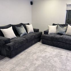 Brand New Comfy Plush Sofa Loveseat Set 