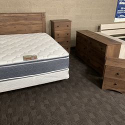 Rustic Oak Bedroom Set