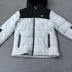 Hollister Puffer Jacket 