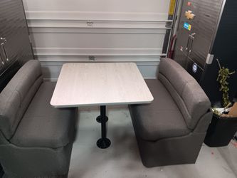 RV Dinette set