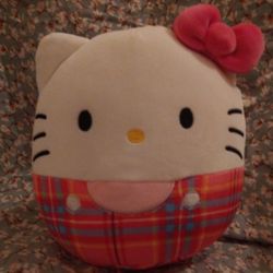 Hello Kitty Squishmallow 