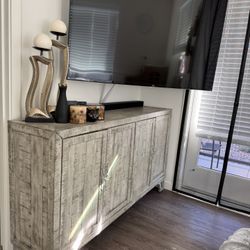 Tv Stand - Book/Storage Hutch