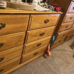 Solid Wood Oak Dresser Set