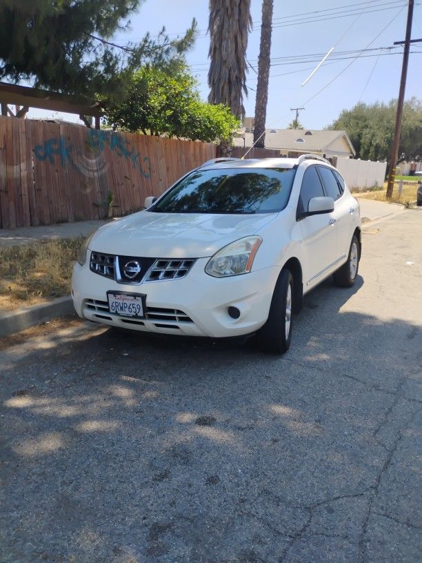 2011 Nissan Rogue
