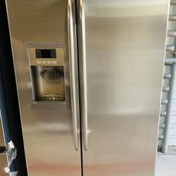 GE profile Stainless refrigerator 