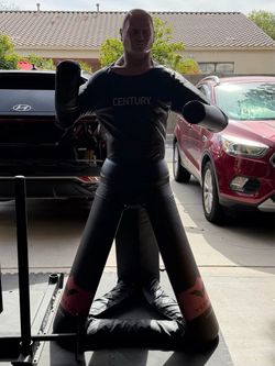 Century Versys VS.BOB Freestanding Martial Arts Dummy