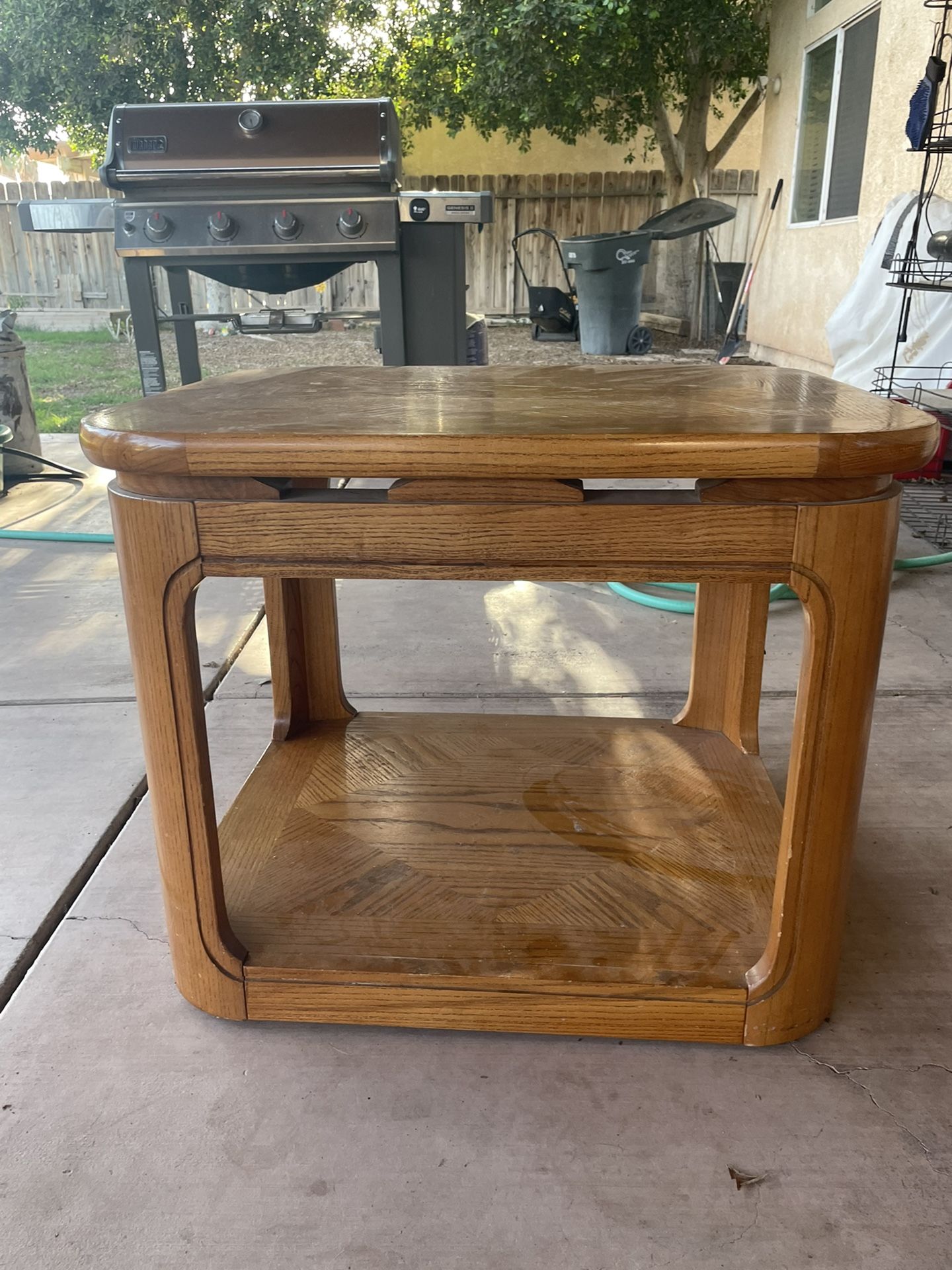 2 Brown End Tables