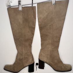 Markon Brown Size 8 M Suede Boots, By Sandy