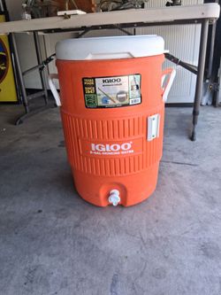Igloo Orange 5 Gallon Water Cooler With Spout Cooler With Carry Handles 1