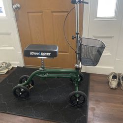 Knee Rover/Knee Scooter