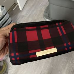 Woman’s Acc Make Up Bag