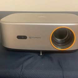 Vankyo Projector 