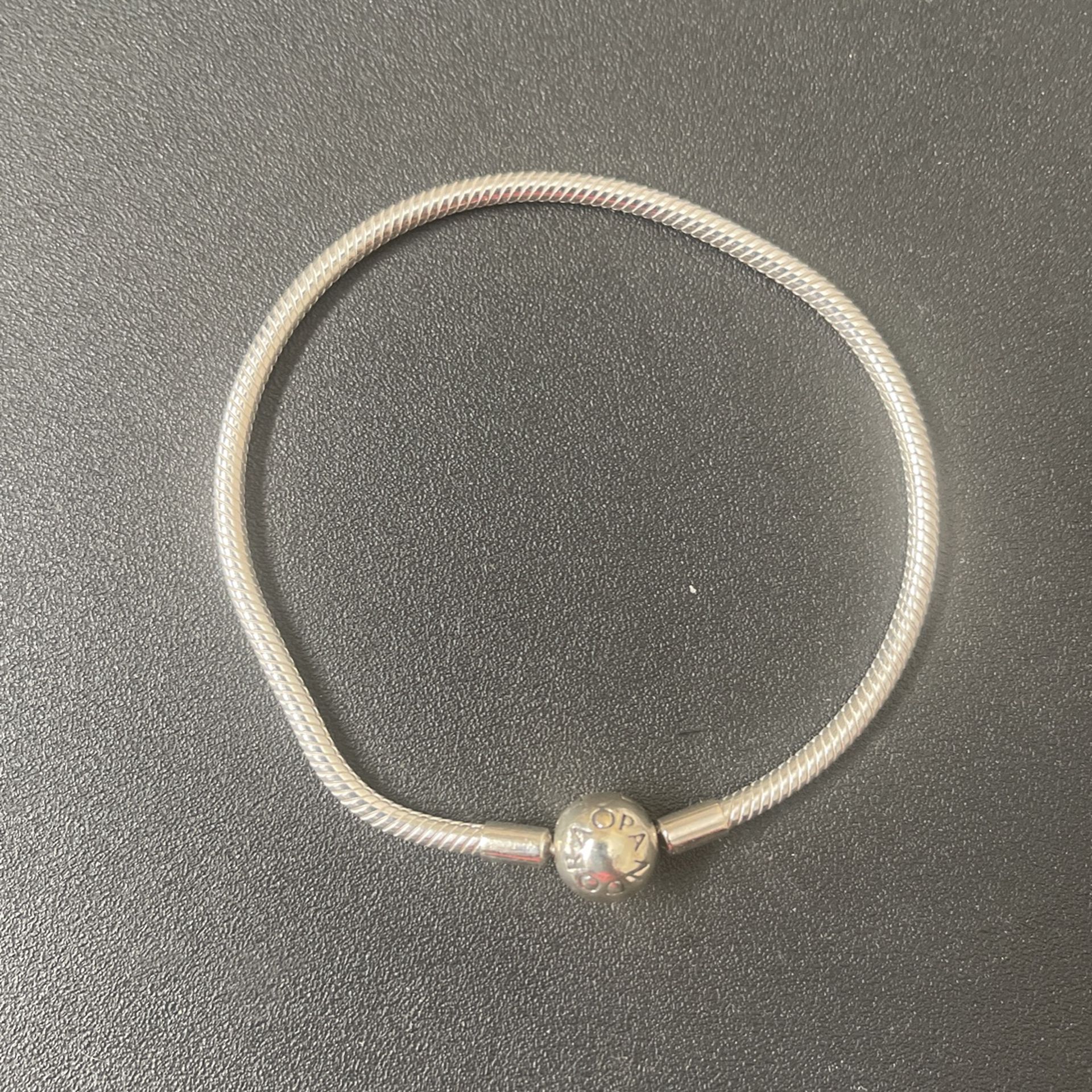 Pndora Bracelet And Charms