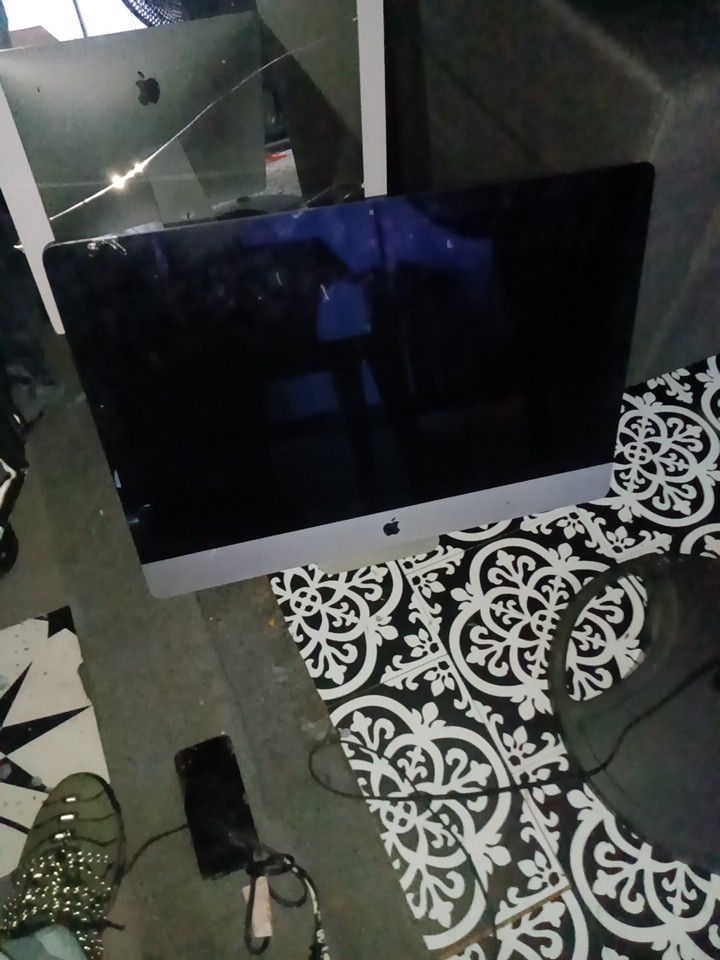 Apple Monitor