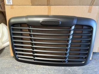 LV-8783B 2008-2017 Freightliner CASCADIA Bug Screen Front Grill ABS Plastic