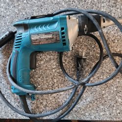 Makita Electric Screwdriver 