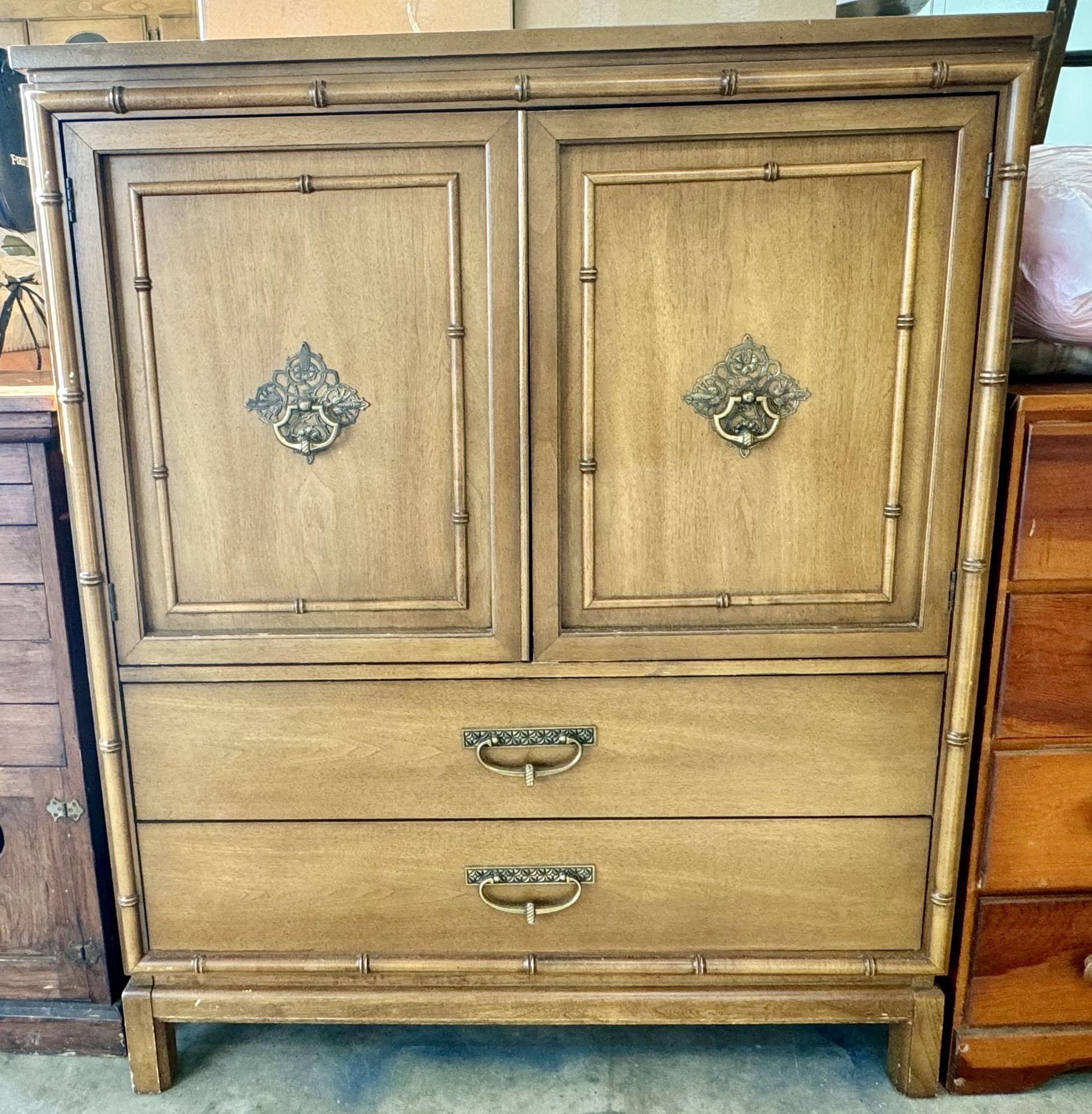 Beautiful Vintage Basset Furniture Industries Inc Dresser