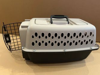 Pet carrier