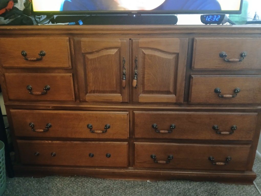 3 Piece Wooden Bedroom Set