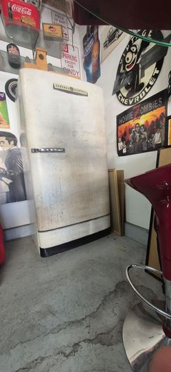 1950's General Electric fridge