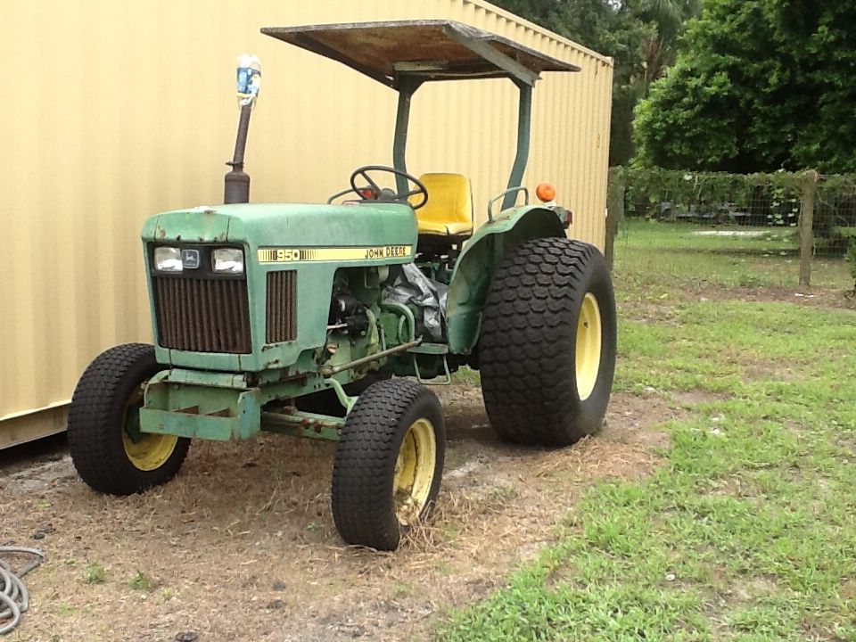 John Deere 950 Farm Tractor with bush hog