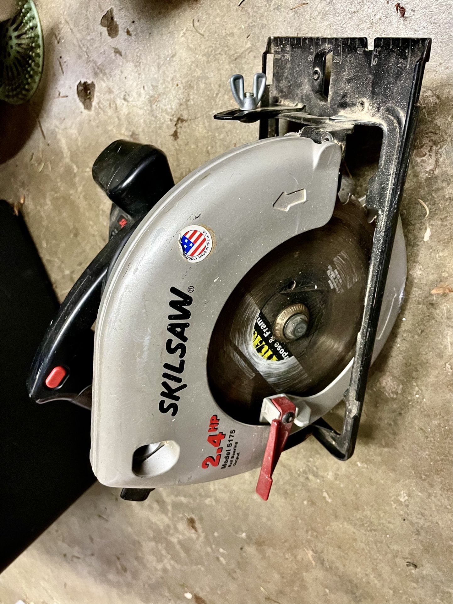 Skil Circular Saw