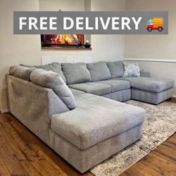 Gray Sectional Couch 🛋️- FREE DELIVERY 🚚 