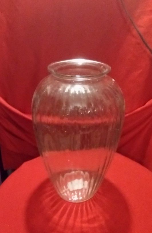 Clear Ribbed Glass Flower VASE Medium 13” H Decor