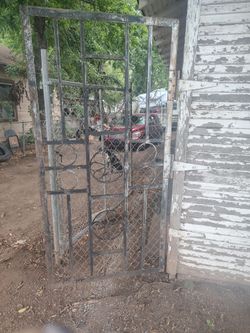 Iron gate door