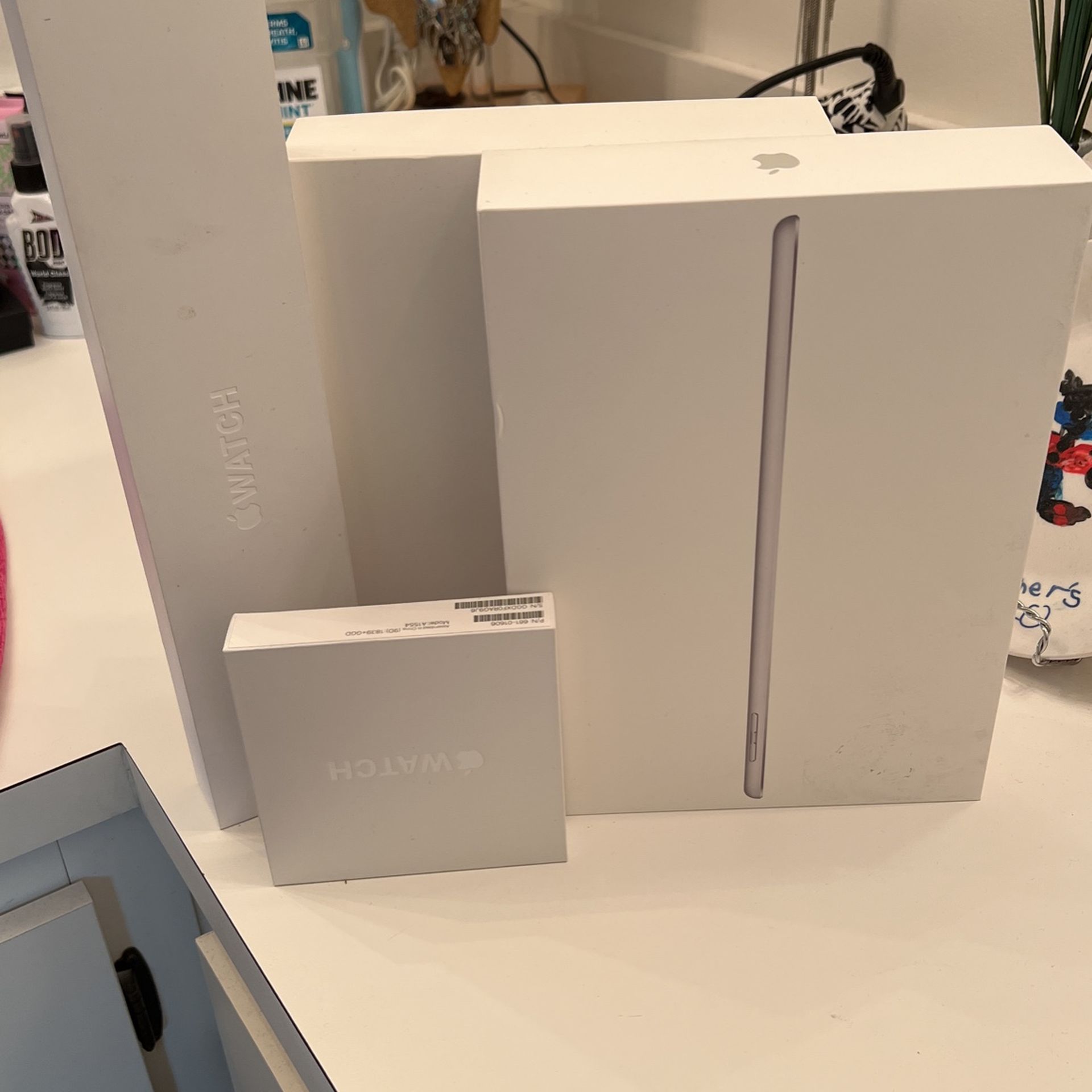 Apple Product Boxes Only