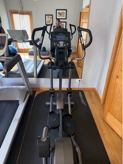Lifetime E3 Total Body Elliptical