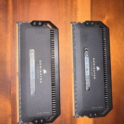 Corsair Dominator 2 X 32 GB , 64gb RAM Kit