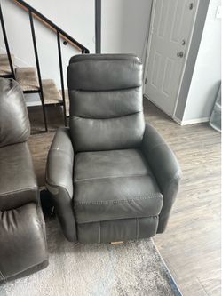 Recliner Chair
