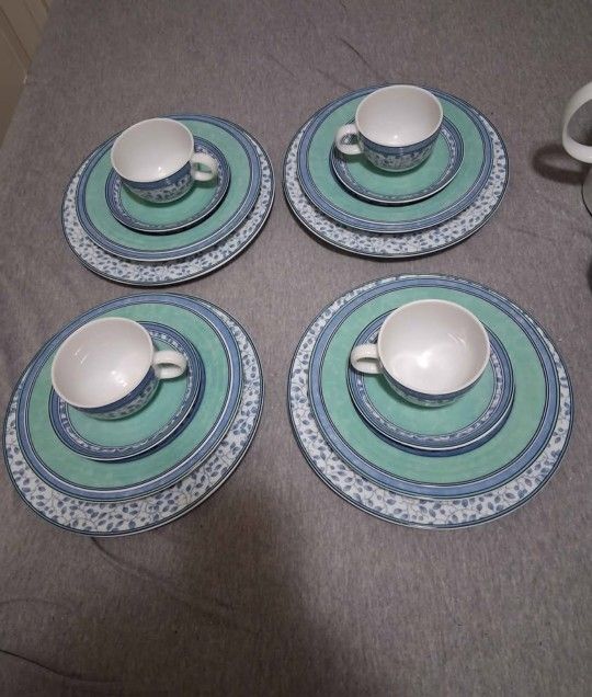 Rare and discontinued Mikasa Susanne China set