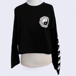 Yin & Yang Cropped Long Sleeve Top