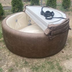 Soft tub (non-working)