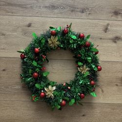 Christmas Holiday Wreath – Green Tinsel Wreath with Red Ornaments & Gold Flowers