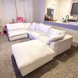 Modular sofa 5 Piece Includes Ottoman